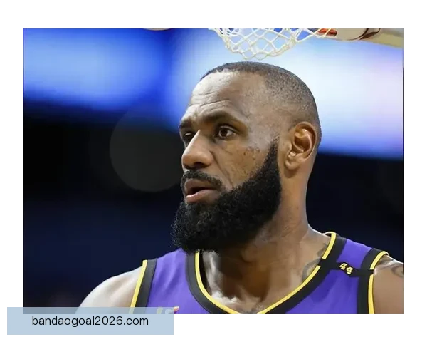 富保罗回应詹姆斯未来去向传闻不实：他自己也不确定后续发展